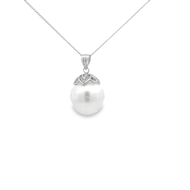 Sterling Silver White Pearl Pendant With 18 Inch Chain
