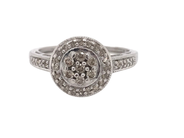 10kt White Gold Ring With 33 Round Diamonds = Approx .25ct tdw, I1 JKRetail 699  Estate 349