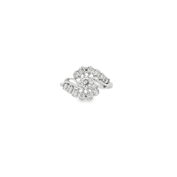 Vintage 14Kt White Gold Ring Prong Set With One Round Brilliant Cut Di