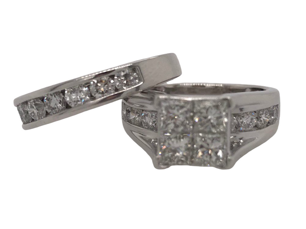 14kt White Gold Two Ring Bridal Set With 4 Princess  18 Round Diamonds = Approx 3.00ct tdw, I1 IRetail 7199  Estate 4999