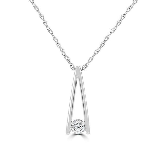 14 Karat White Gold 18 Inch Long Necklace Set With One Round Brilliant