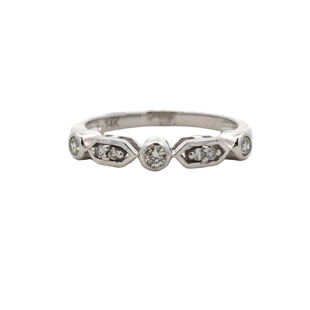 14Kt White Gold Fashion Ring With 7 Diamonds .20Tdw Finger Size 6.5