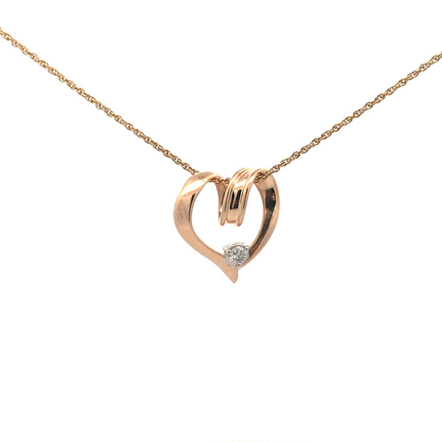 Vintage 14Kt Yellow Gold Heart Necklace 18" Chain And .11 Roound Brill
