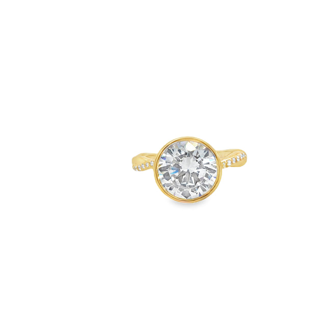14Kt Yellow Gold Ring With 8 Baguette Diamonds Weighing .32Ct Tdw Si2