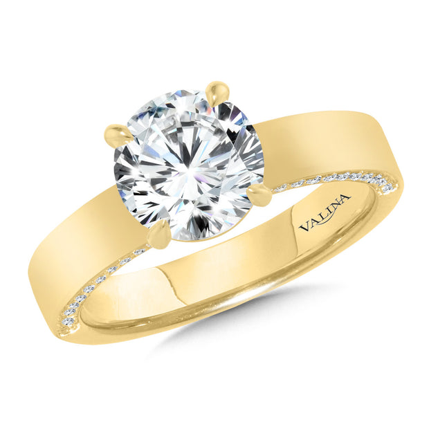 14kt Yellow Gold Ring With 74 Round Diamonds .20ct and Round CZ Center