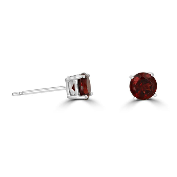 14kt White Gold Studs With 2 5mm Round Garnets At1.28tcw
