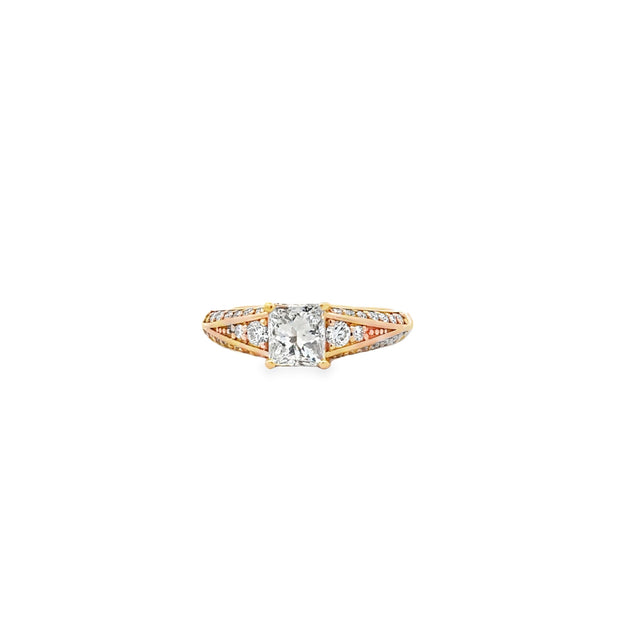 Vintage 14Kt Yellow Gold 'Custom Made' Ring With 38 Round Brilliant Cu