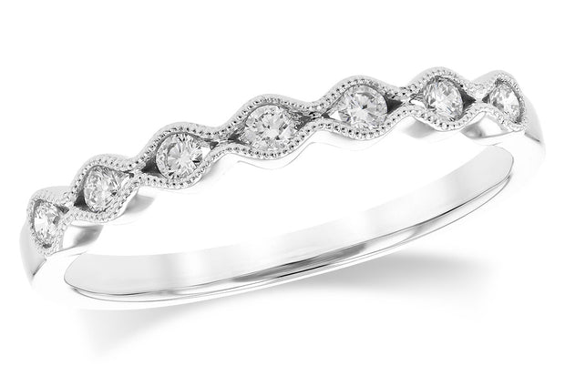 14kt White Gold Diamonds Fashion Ring With 7 Round Diamonds .17tdw G S