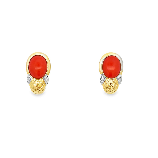 Vintage 14Kt Yellow Gold Earrings Set With Four Round Brilliant Cut Di