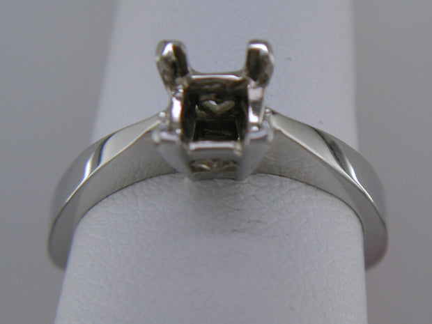 14kt White Gold Engagement Ring Mounting with a European Shank