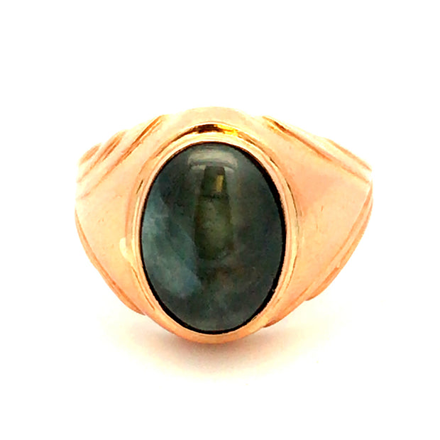 Vintage 20 Karat Yellow Gold Ring Bezel Set With One Cats Eye Chrysobe