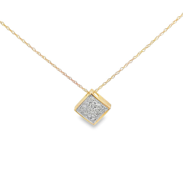 Vintage 14Kt Yellow Gold Necklace 18" Long Set With 16 Round Brilliant