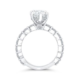 14K White Gold Pear Diamond Engagement Ring Mounting With 33 Diamonds