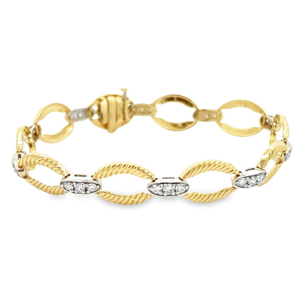 14kt White/Yellow Gold Oval Link and Diamond Bracelet With 30 Round Di