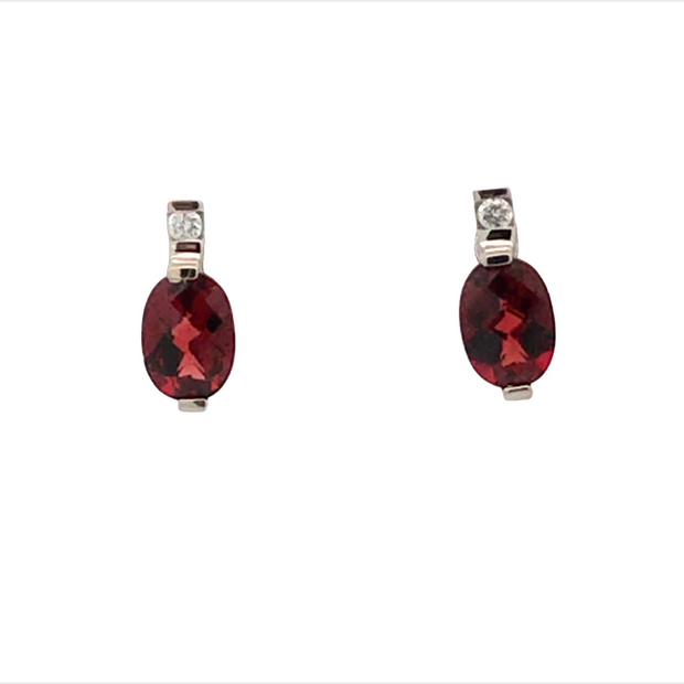 14kt White Gold  Oval Garnet 2.00ct And 2 Diamonds .05tdw H SI2 Earrings